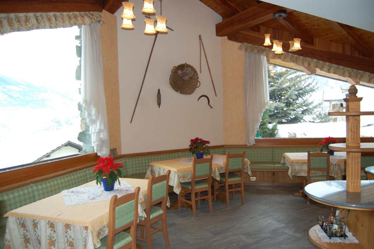 Hotel Lo Fleye Сен-Пиер Екстериор снимка