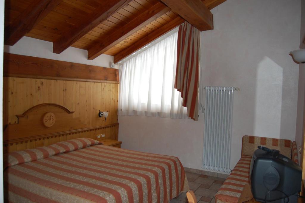 Hotel Lo Fleye Сен-Пиер Екстериор снимка